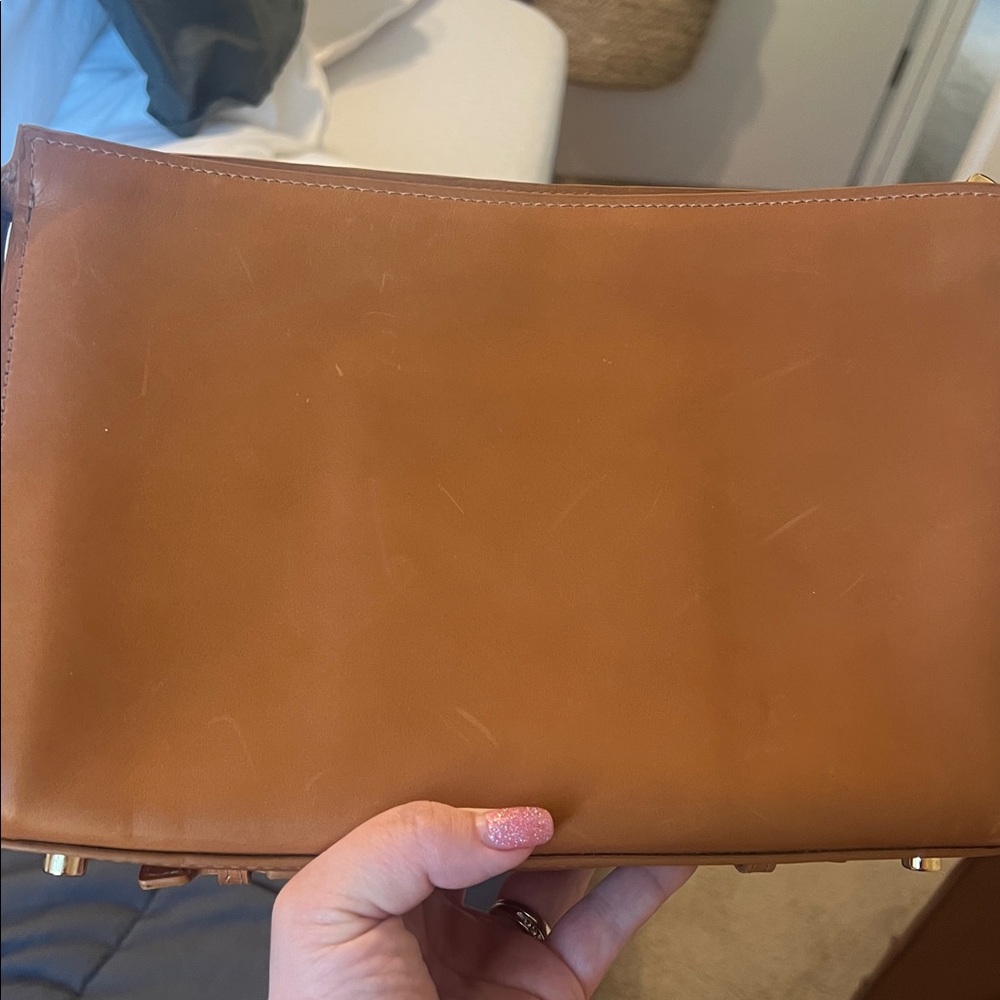 GiGi New York Tan Leather Clutch - Picture 5 of 8